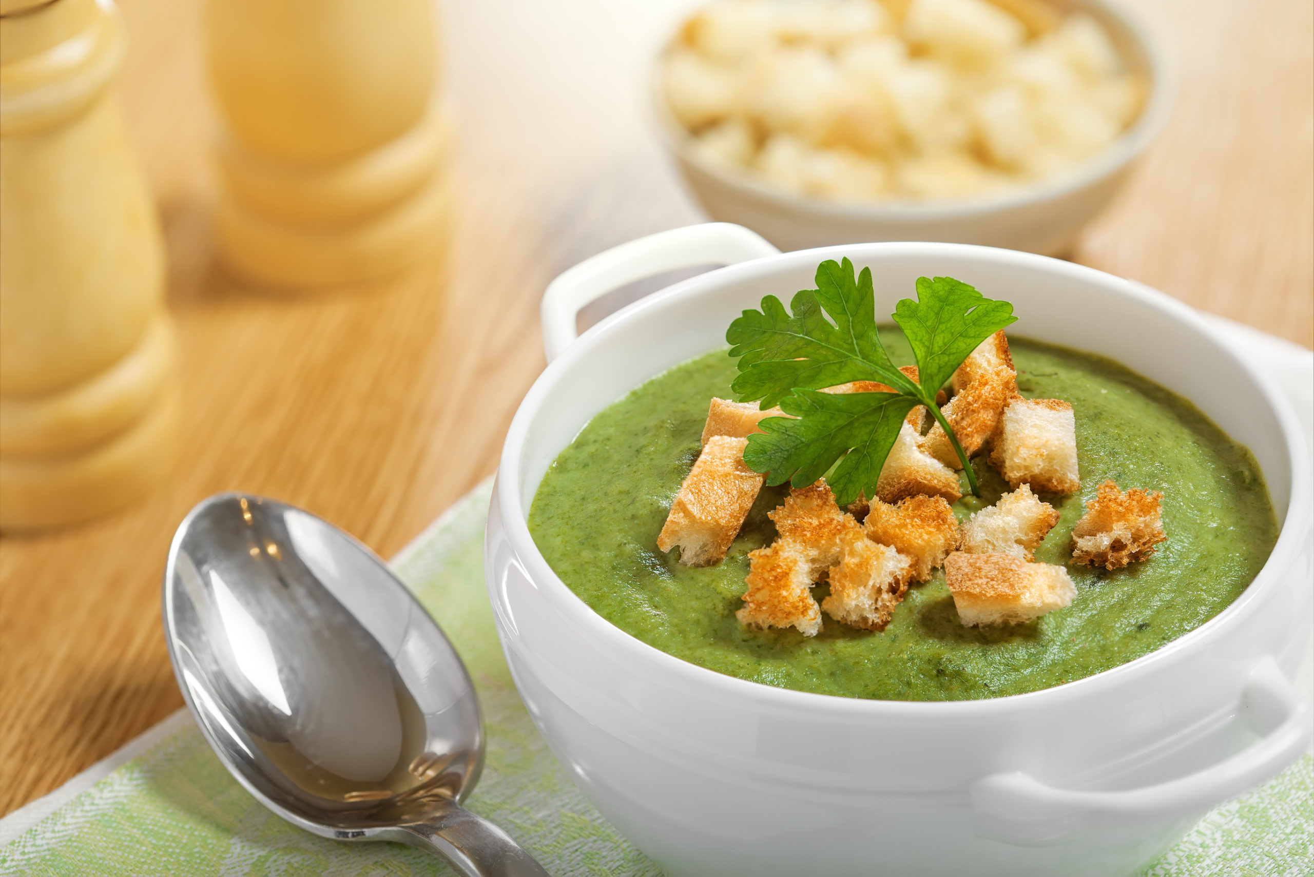 Easy Cream Of Spinach Soup - Cultivated By Caryn